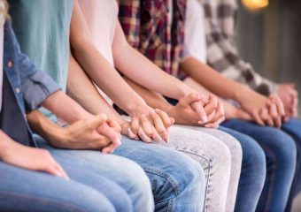 Como lidar com um viciado em drogas na família?