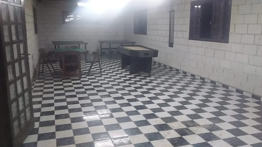 Clinica de recuperação para menores em Embu